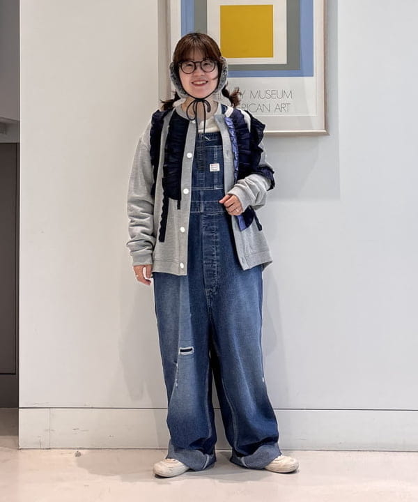 かわい みづきさんの「BEAMS WOMEN｜【別注】TORI-TO / タテフリル カーディガン」を使ったコーディネート