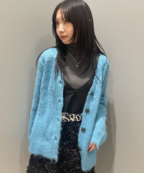 加歩さんの「BEAMS WOMEN｜テープ刺繍 キャミソール ワンピース」を使ったコーディネート