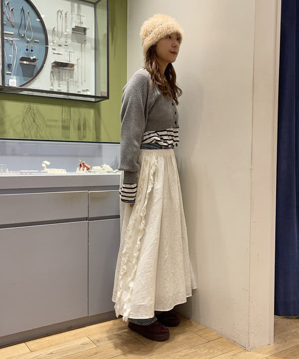 大木さんの「BEAMS WOMEN｜クロップド クルーネック カーディガン」を使ったコーディネート