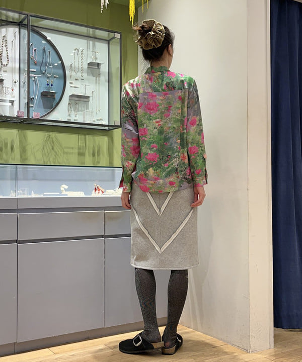 神坂 莉子さんの「BEAMS WOMEN｜PAM_FloralShrtSP」を使ったコーディネート