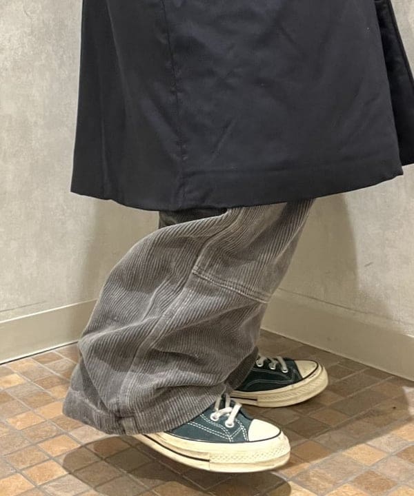 菊田 悠さんの「BEAMS WOMEN｜ワイドフィット 中綿ステンカラーコート」を使ったコーディネート