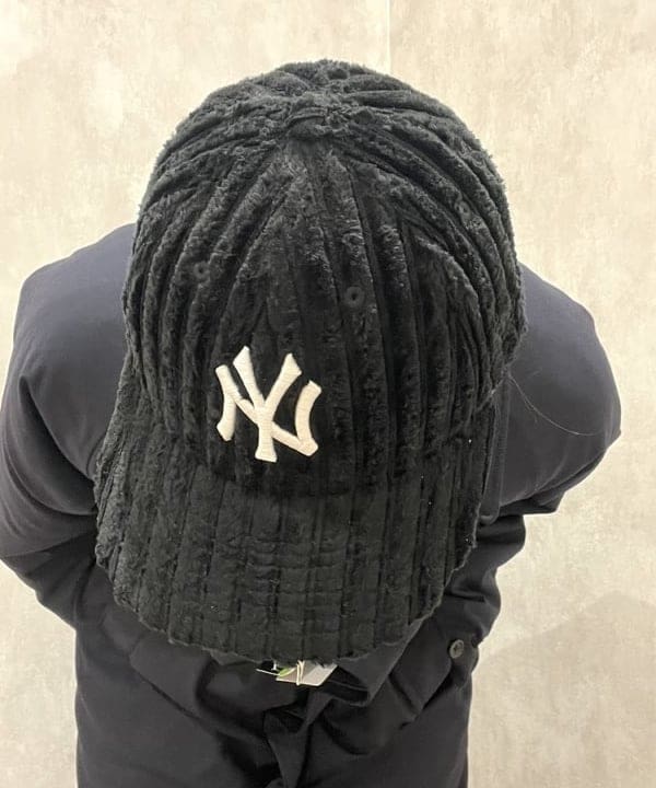 菊田 悠さんの「BEAMS WOMEN｜ワイドフィット 中綿ステンカラーコート」を使ったコーディネート