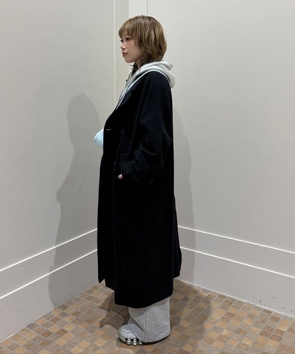 まゆちゃんさんの「BEAMS WOMEN｜スタンドカラー ダブル コート」を使ったコーディネート