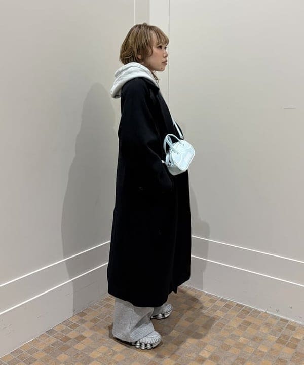 まゆちゃんさんの「BEAMS WOMEN｜スタンドカラー ダブル コート」を使ったコーディネート