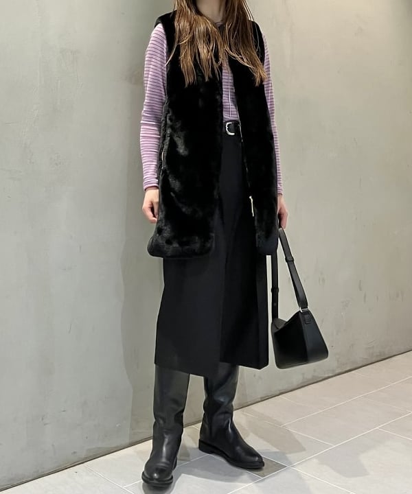 CHIHIROさんの「BEAMS WOMEN｜TATRAS / POLLINA ボアベスト」を使ったコーディネート