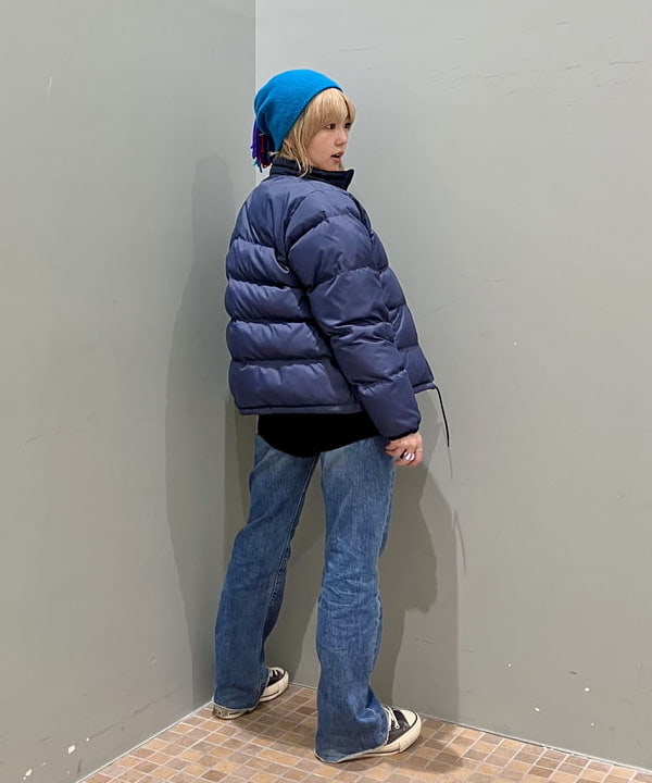 小原 もこさんの「BEAMS WOMEN｜リバーシブル ダウン ジャケット」を使ったコーディネート