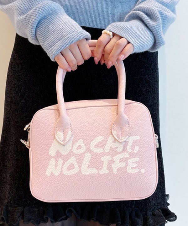 りかちょび/岸本梨佳さんの「BEAMS WOMEN｜リブ オフショルダー プルオーバー」を使ったコーディネート