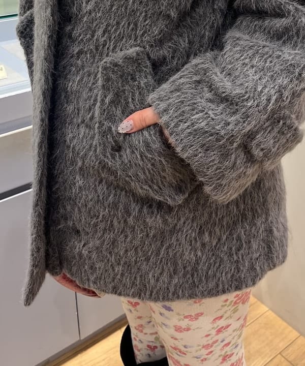 ゆいさんの「BEAMS WOMEN｜シャギースタンド カラー ハーフ コート」を使ったコーディネート