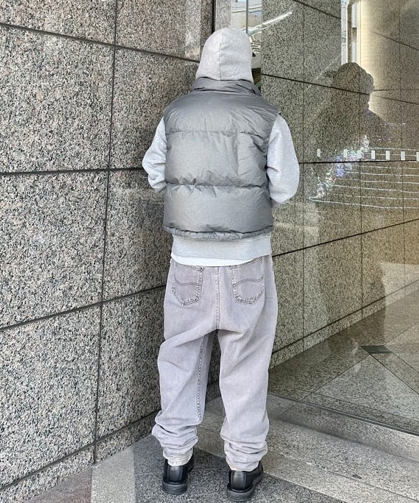 吉田 洸輝さんの「BEAMS WOMEN｜【別注】テーラー東洋 / ZIPUP HOODIE」を使ったコーディネート