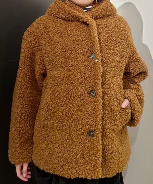 早川 萌子さんの「BEAMS WOMEN｜YAHKI / YH-752 SHOULDER BAG」を使ったコーディネート