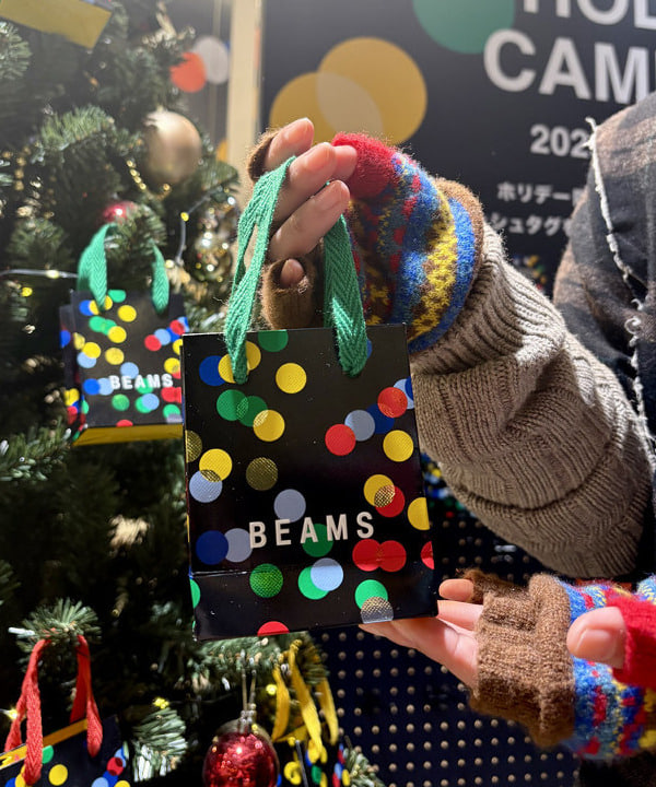 みりさんの「リサイクルウール カットオフ ジャケット」を使ったコーディネート