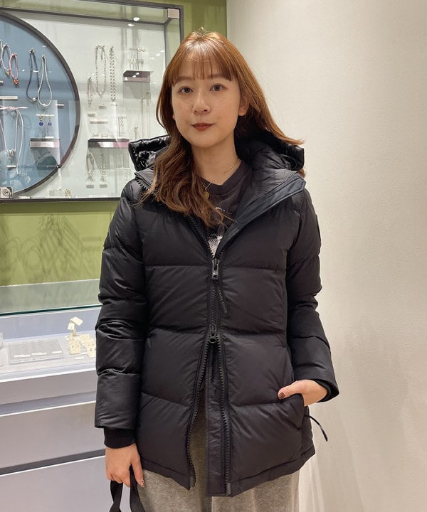 大木さんの「BEAMS WOMEN｜CONTROL FREAK / ナイロン 3Way トートバッグ」を使ったコーディネート