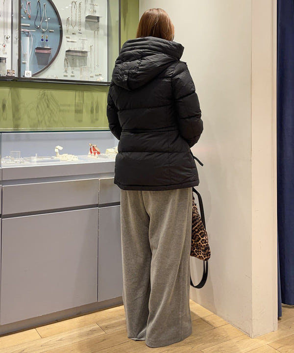 大木さんの「BEAMS WOMEN｜CONTROL FREAK / ナイロン 3Way トートバッグ」を使ったコーディネート