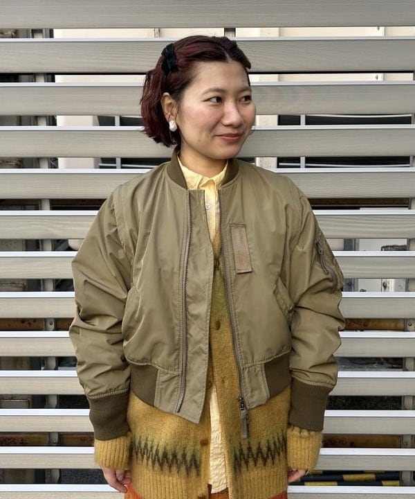 まつむさんの「BEAMS WOMEN｜デタッチ スリーブ ミリタリー ブルゾン」を使ったコーディネート