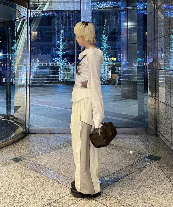 あさひさんの「BEAMS WOMEN｜レース キリカエ トラックパンツ」を使ったコーディネート