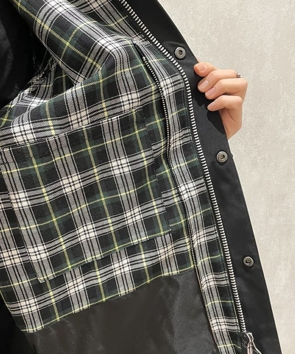 配島 孝明さんの「BEAMS WOMEN｜【別注】Barbour / BEDALE 2Layer Classic Fit」を使ったコーディネート