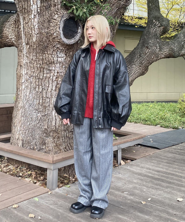 【極美品】バーバリー プローサム ジャケット 黒 ベルト チェーン 内側総柄 M ビームス アウトレット 倉敷（1150500） スタイリング・コーディネイト