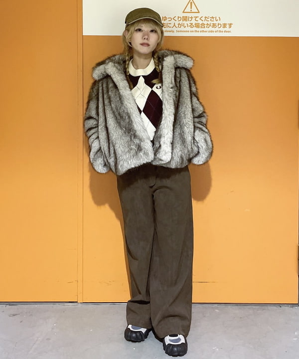 邦楽 Fantasma ビームス ららぽーとEXPOCITY（1150739） スタイリング