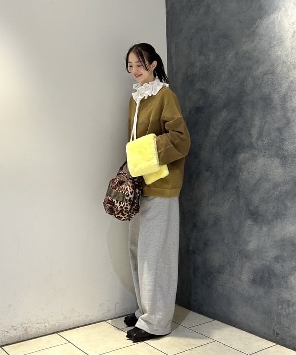 ササキさんの「BEAMS WOMEN｜フリルカラー リボン ブラウス」を使ったコーディネート