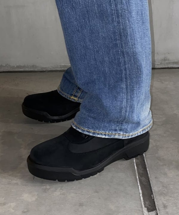 植木 竜也さんの「BEAMS WOMEN｜【EXCLUSIVE】ARC&rsquo;TERYX / Gamma MX Hoody M」を使ったコーディネート