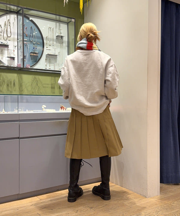 れいなさんの「BEAMS WOMEN｜【別注】FRED PERRY / Tennis Pleats Skirt」を使ったコーディネート