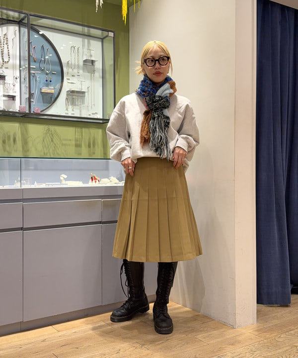 れいなさんの「BEAMS WOMEN｜【別注】FRED PERRY / Tennis Pleats Skirt」を使ったコーディネート