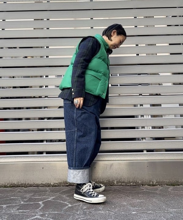 つぼさんの「BEAMS WOMEN｜リバーシブル ダウン ベスト」を使ったコーディネート