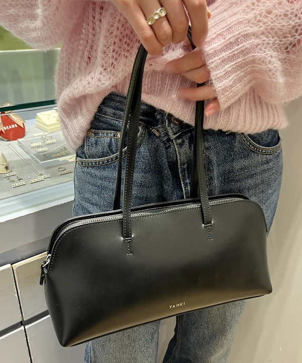 神坂 莉子さんの「BEAMS WOMEN｜YAHKI / YH-752 SHOULDER BAG」を使ったコーディネート