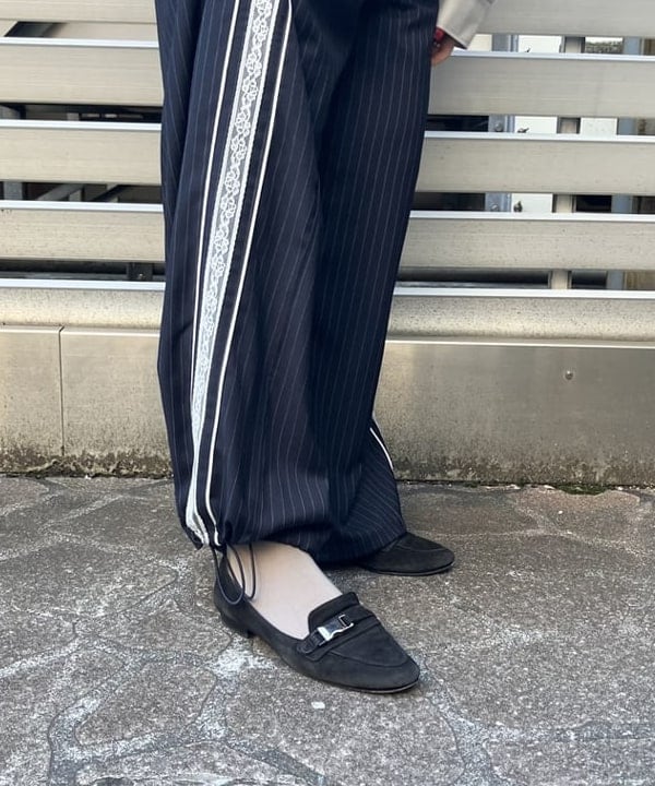 晶さんの「BEAMS WOMEN｜RBS / ベルトカフス ハイネック ブラウス」を使ったコーディネート