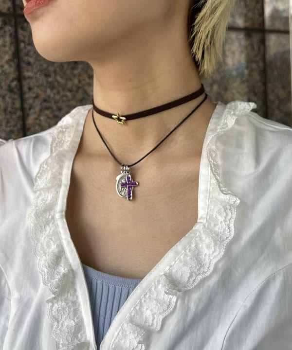 あさひさんの「BEAMS WOMEN｜フェイク スエード チョーカー」を使ったコーディネート