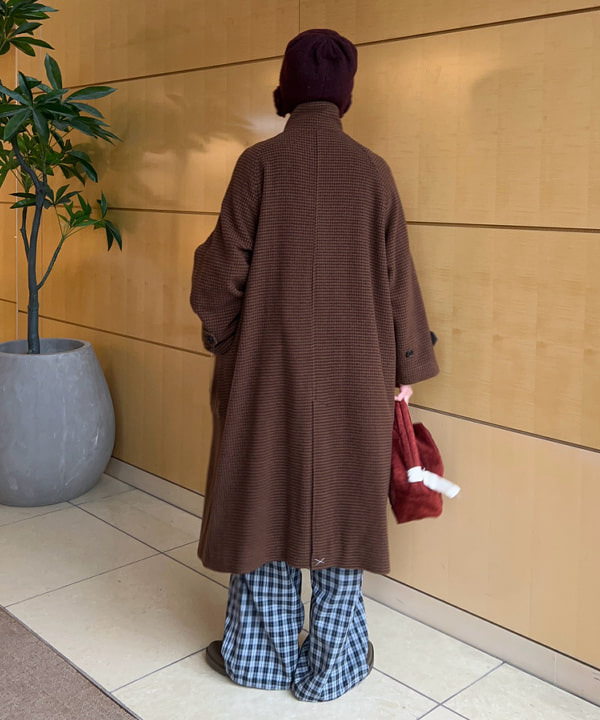 Hazukiさんの「BEAMS WOMEN｜【別注】Casselini / フラワー ニット帽」を使ったコーディネート