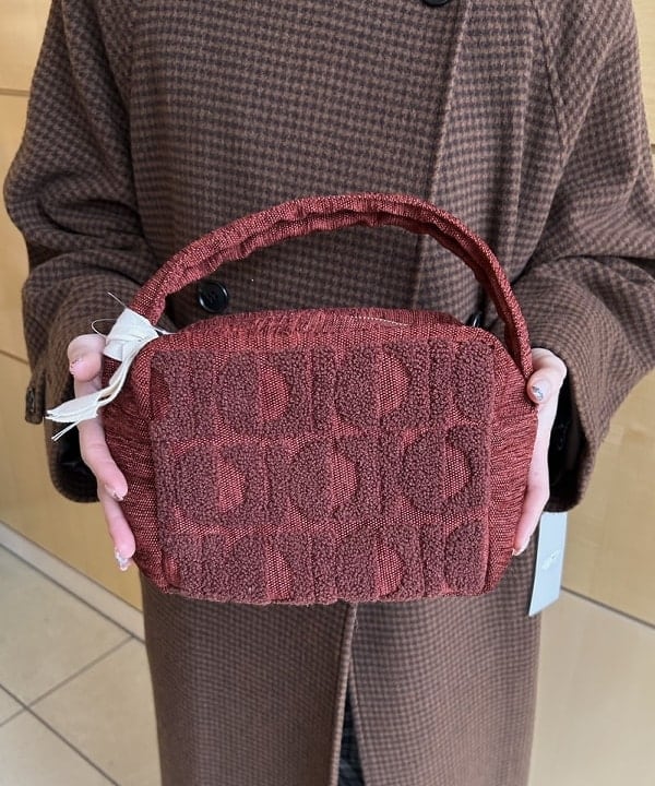 Hazukiさんの「BEAMS WOMEN｜【別注】Casselini / フラワー ニット帽」を使ったコーディネート