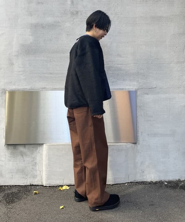 ミナミマリコさんの「BEAMS WOMEN｜【別注】Nor&rsquo;Easterly / シェットランド シャギー クルーネック 25FW」を使ったコーディネート