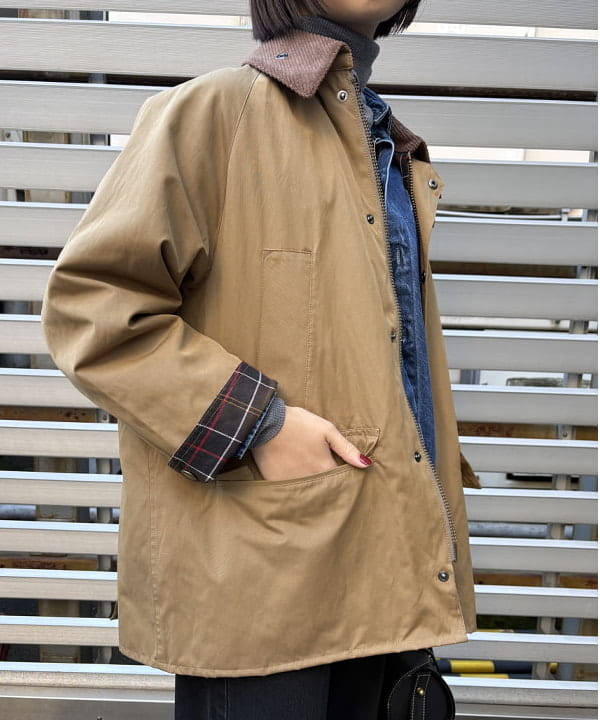 Kanaeさんの「BEAMS WOMEN｜【別注】Barbour / BEDALE ジャケット」を使ったコーディネート