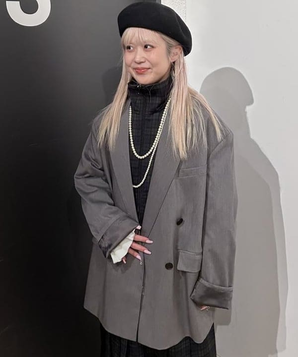 ando naoさんの「BEAMS WOMEN｜リブ フリル ギャザー ロングスリーブ」を使ったコーディネート