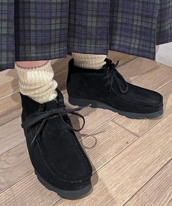 ando naoさんの「BEAMS WOMEN｜リブ フリル ギャザー ロングスリーブ」を使ったコーディネート