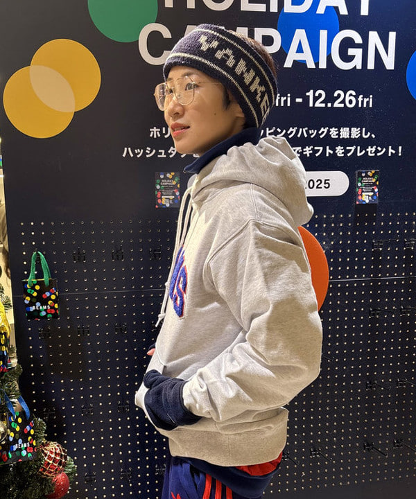 みりさんの「BEAMS ベーシック フーディ」を使ったコーディネート