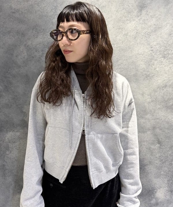 庭野 優紀さんの「BEAMS WOMEN｜ORCIVAL / ドルマンスリーブ ジャケット」を使ったコーディネート