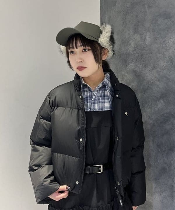 星野 真依さんの「BEAMS WOMEN｜Gymphlex / ダウン ショート ジャケット」を使ったコーディネート