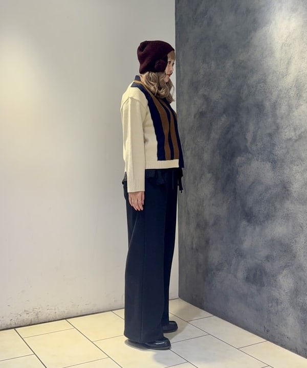 福田 まみさんの「BEAMS WOMEN｜【別注】Champion / ニット カーディガン」を使ったコーディネート