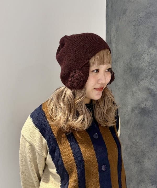 福田 まみさんの「BEAMS WOMEN｜【別注】Champion / ニット カーディガン」を使ったコーディネート