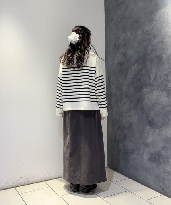 SAEさんの「BEAMS WOMEN｜ORCIVAL / ボートネック プルオーバー」を使ったコーディネート