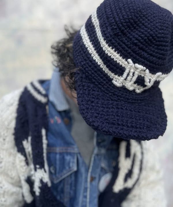 BAKU(東江 漠)さんの「BEAMS WOMEN｜ブークレ チェック イージーパンツ」を使ったコーディネート