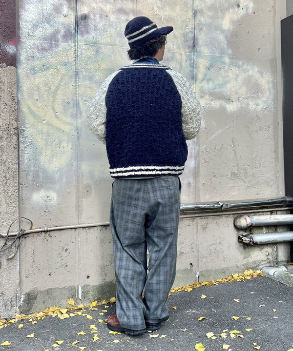 BAKU(東江 漠)さんの「BEAMS WOMEN｜ブークレ チェック イージーパンツ」を使ったコーディネート