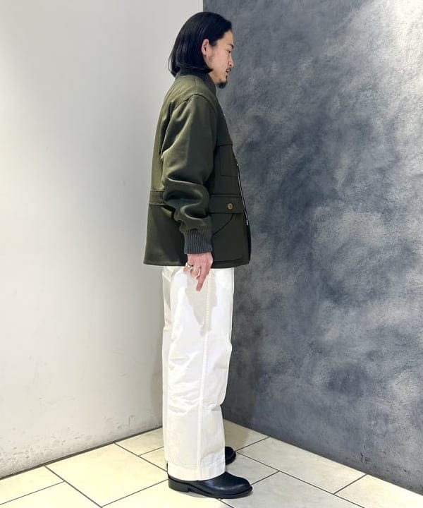 IHA(イハ)さんの「BEAMS WOMEN｜MIL Trousers Herringbone」を使ったコーディネート