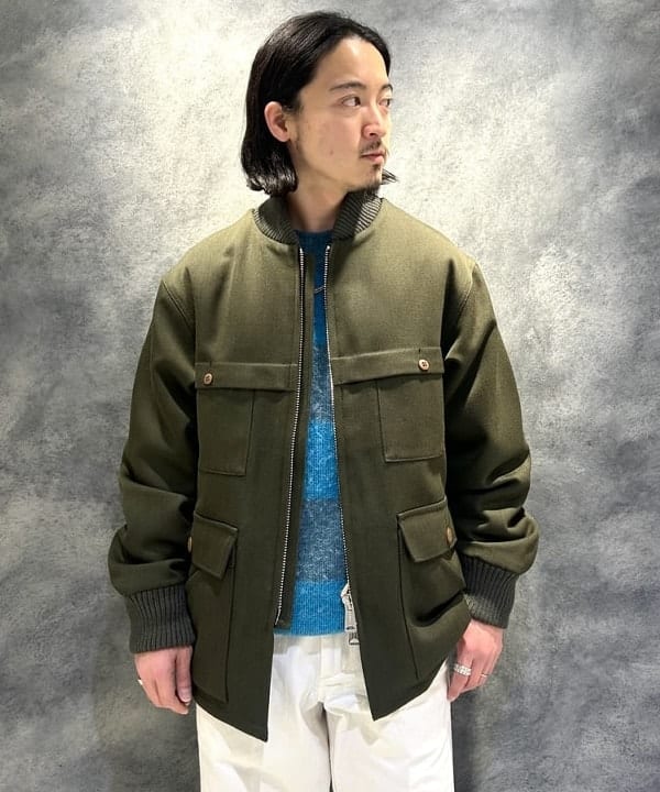 IHA(イハ)さんの「BEAMS WOMEN｜MIL Trousers Herringbone」を使ったコーディネート