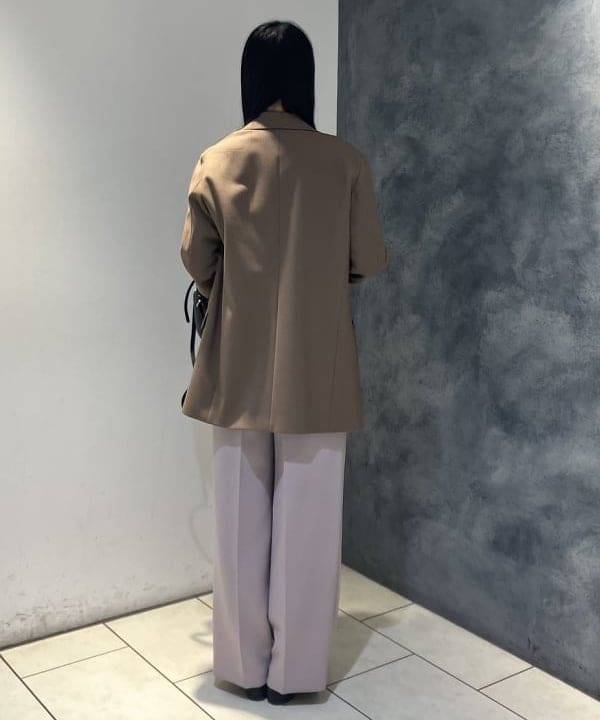 OSUMIさんの「BEAMS WOMEN｜ダブルクロス ロング ジャケット」を使ったコーディネート