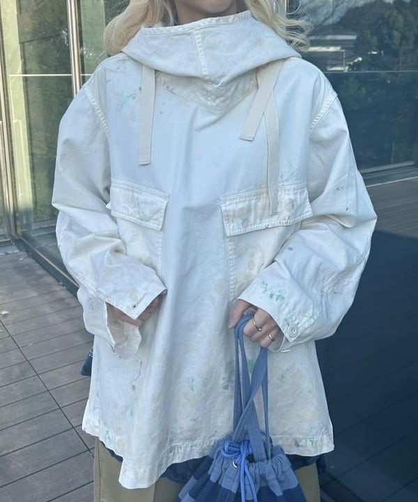 MATSUMOTO AMIさんの「BEAMS WOMEN｜チノ ショーツ」を使ったコーディネート