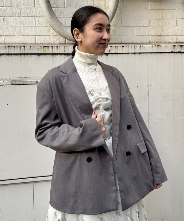 ちりこさんの「BEAMS WOMEN｜14ゲージ リブ タートル ネック ニット」を使ったコーディネート