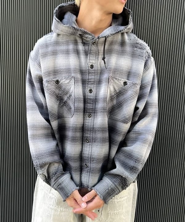 照田 拓史さんの「BEAMS WOMEN｜ワイドショート ダメージ デニム ジャケット」を使ったコーディネート